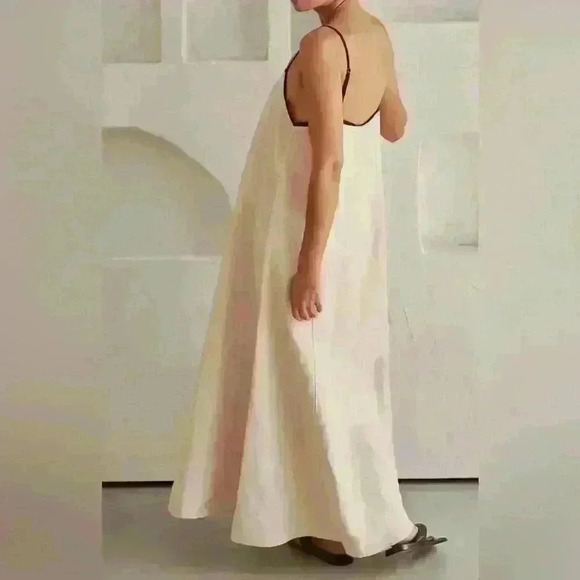 Women's Casual Off-Shoulder Maxi Dress - Picture 3 of 3